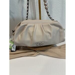 Badgley Mischka Off-White Ruched Frame Crossbody Bag Pearl Zip Detachable Strap